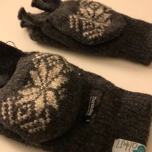 Thinsulate gloves